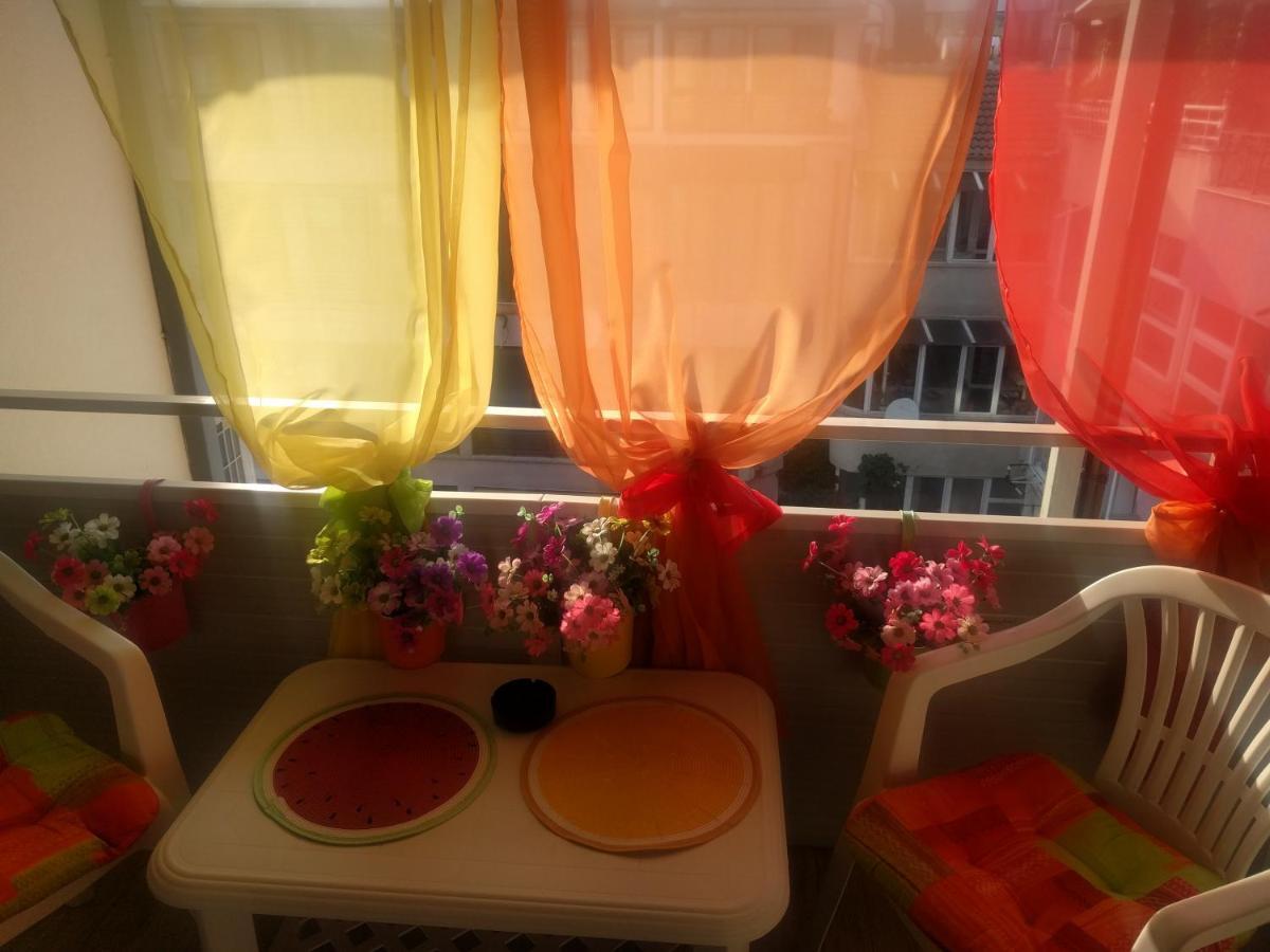 Appartamento Golden-Sea Varna Esterno foto